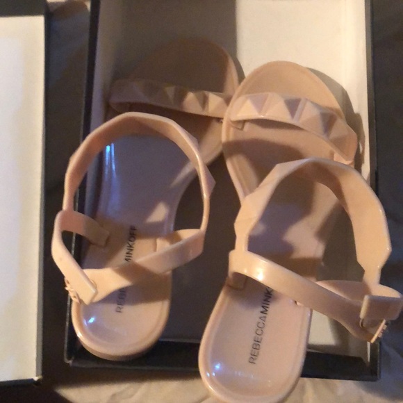 Sandals/new one pair in box other pair no box - Picture 3 of 8